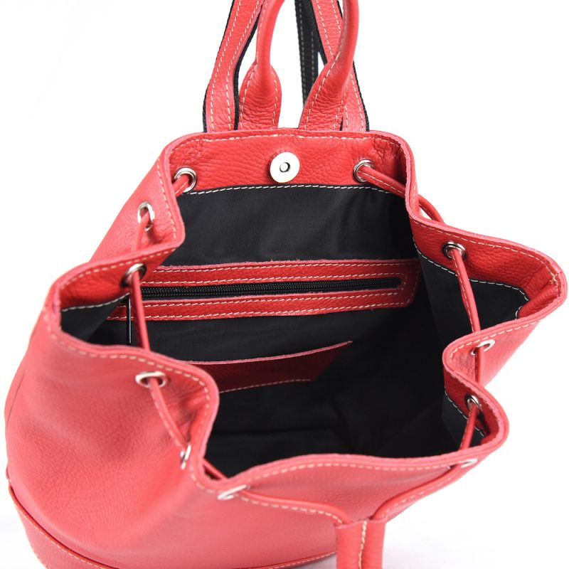 Kožený batoh z pravej kože v červenej farbe