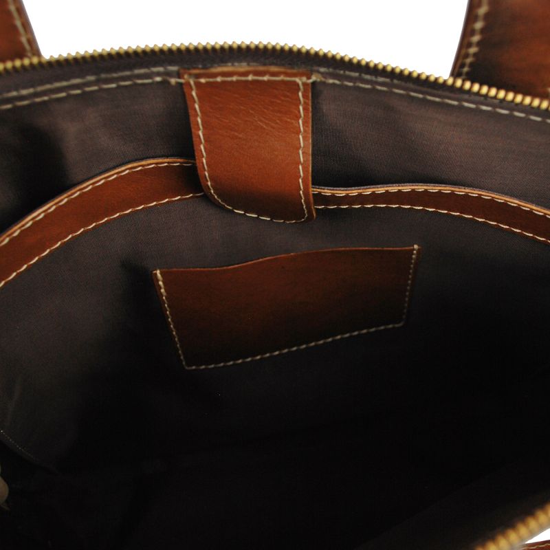 Dámska kožená kabela vhodná na formát A4, ručne tieňovaná, svetlo hnedá farba