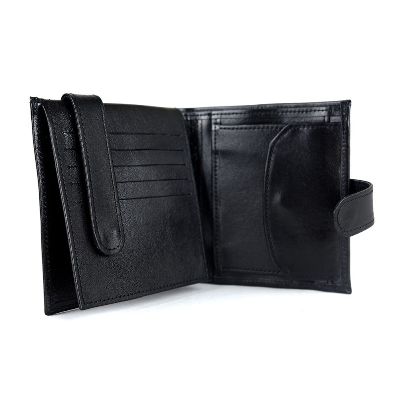 Kožená peňaženka z pravej kože so zapínaním č.8334 v čiernej farbe