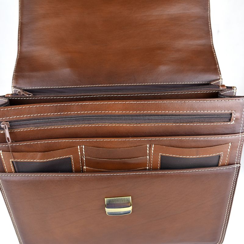 Kožená aktovka č.8040 v hnedej farbe, ručne natieraná