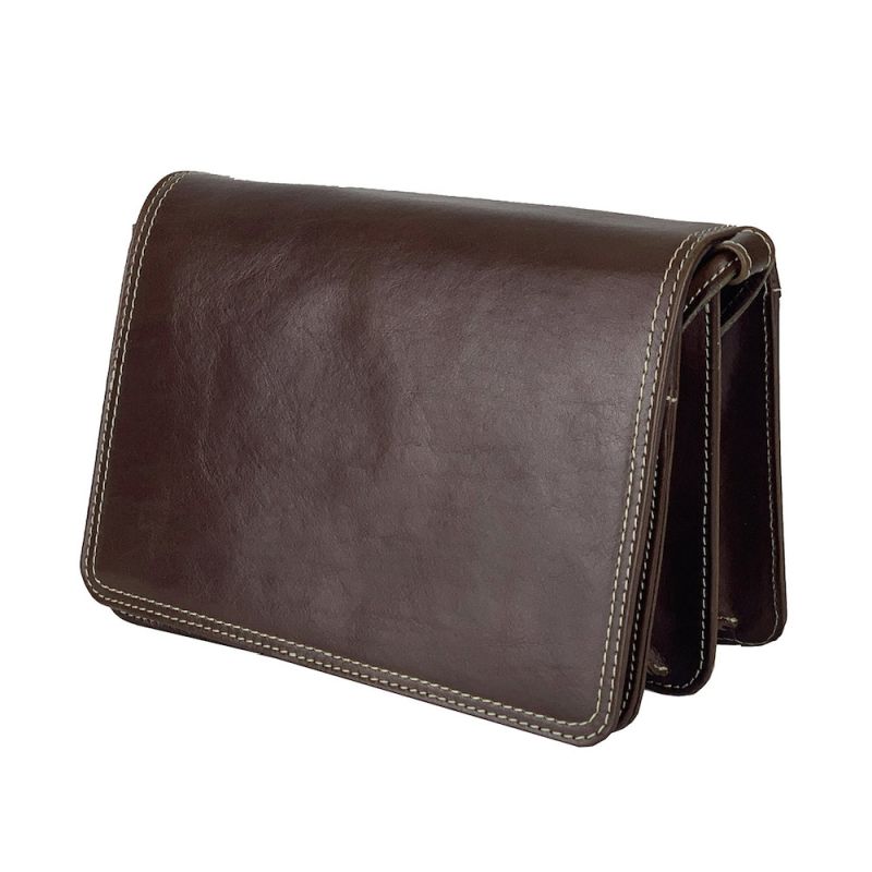Crossbody kožená kabelka, tmavo hnedá, uzatváranie - magnet