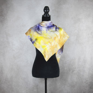 LIMITED_225 – Ručne vyrábaná Hodvábna Šatka 90 × 90 cm, Jeden kus