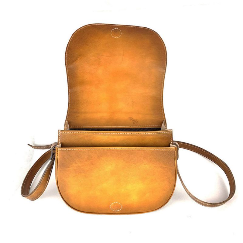 Tmavo žltá kožená kabelka, ručne tieňovaná, uzatváranie - skrytý magnet